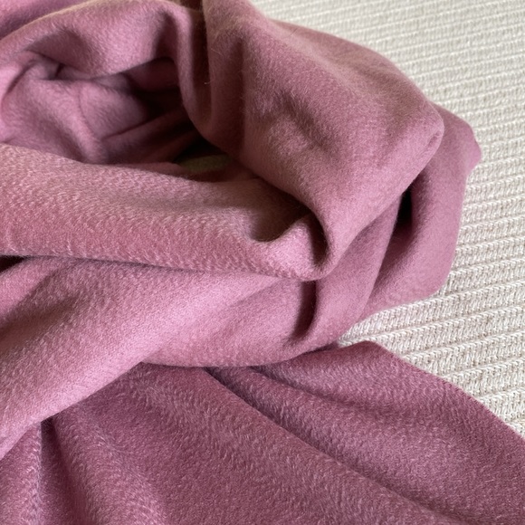 100% cashmere scarf - Picture 2 of 6